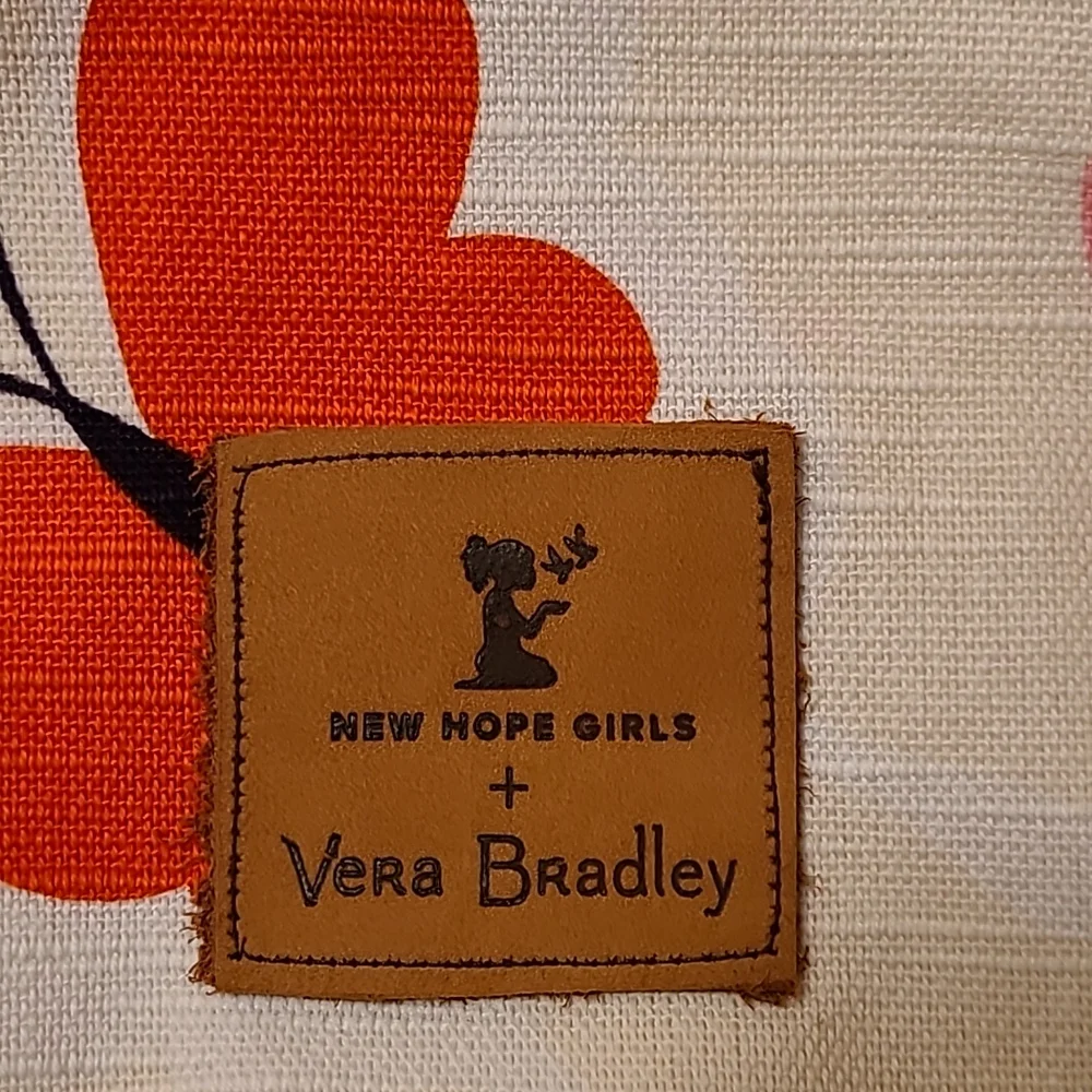NWT Vera Bradley New Hope make up bag - Picture 2 of 4
